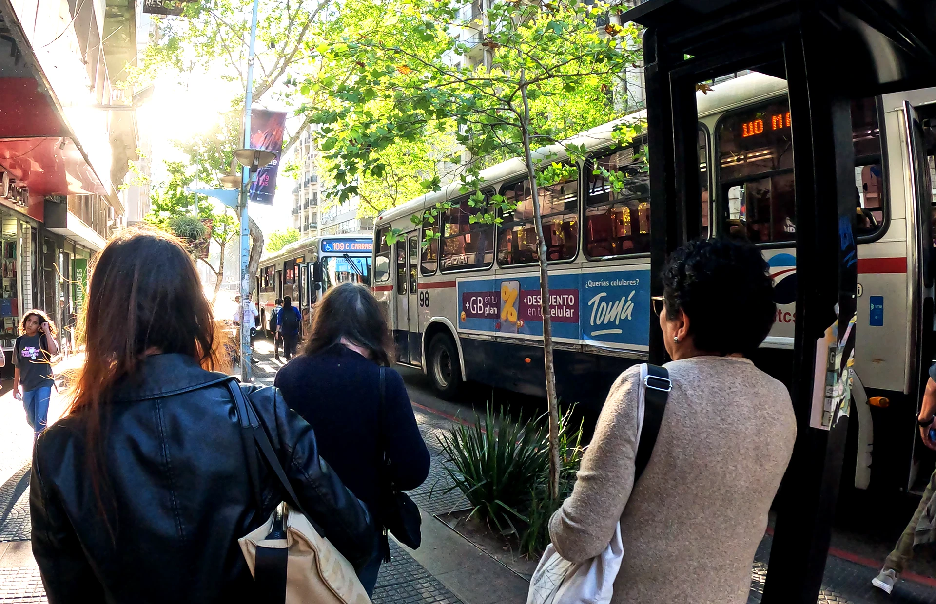 Mit dem Bus durch Montevideo